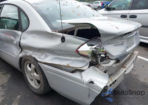 2005 Ford Taurus Se из США, поврежденный, VIN 1FAFP53235A122200